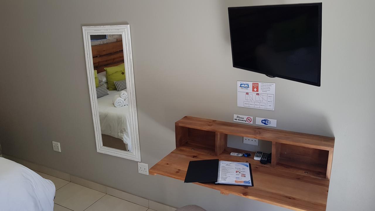Touching Senses Garden Cottages Μπλουμφοντέιν Εξωτερικό φωτογραφία
