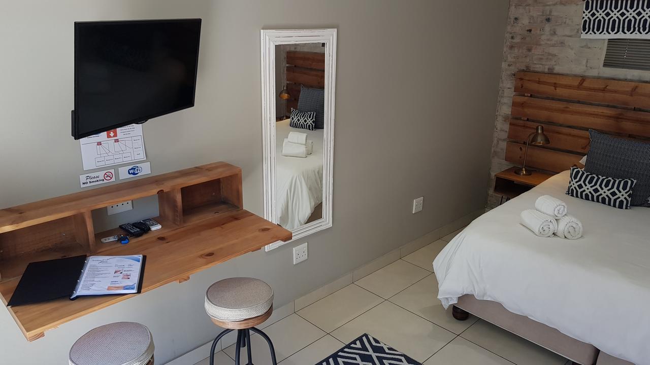Touching Senses Garden Cottages Μπλουμφοντέιν Εξωτερικό φωτογραφία