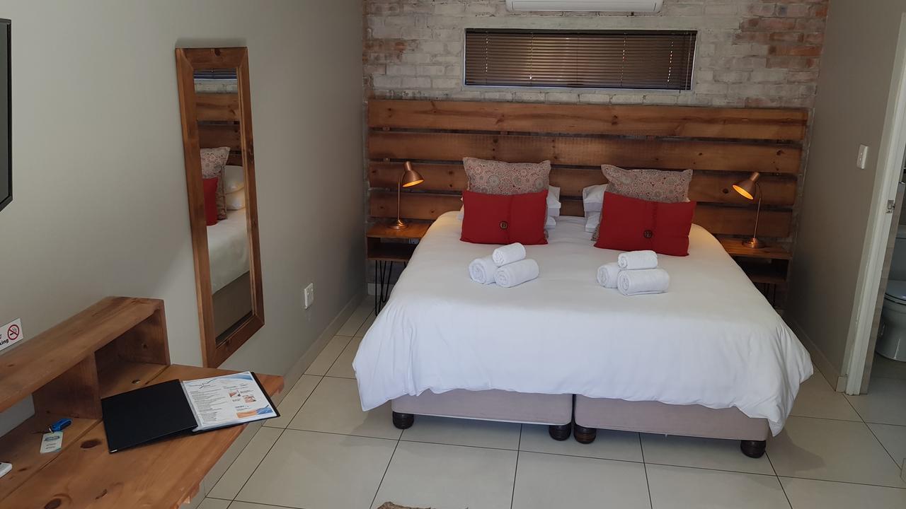 Touching Senses Garden Cottages Μπλουμφοντέιν Εξωτερικό φωτογραφία