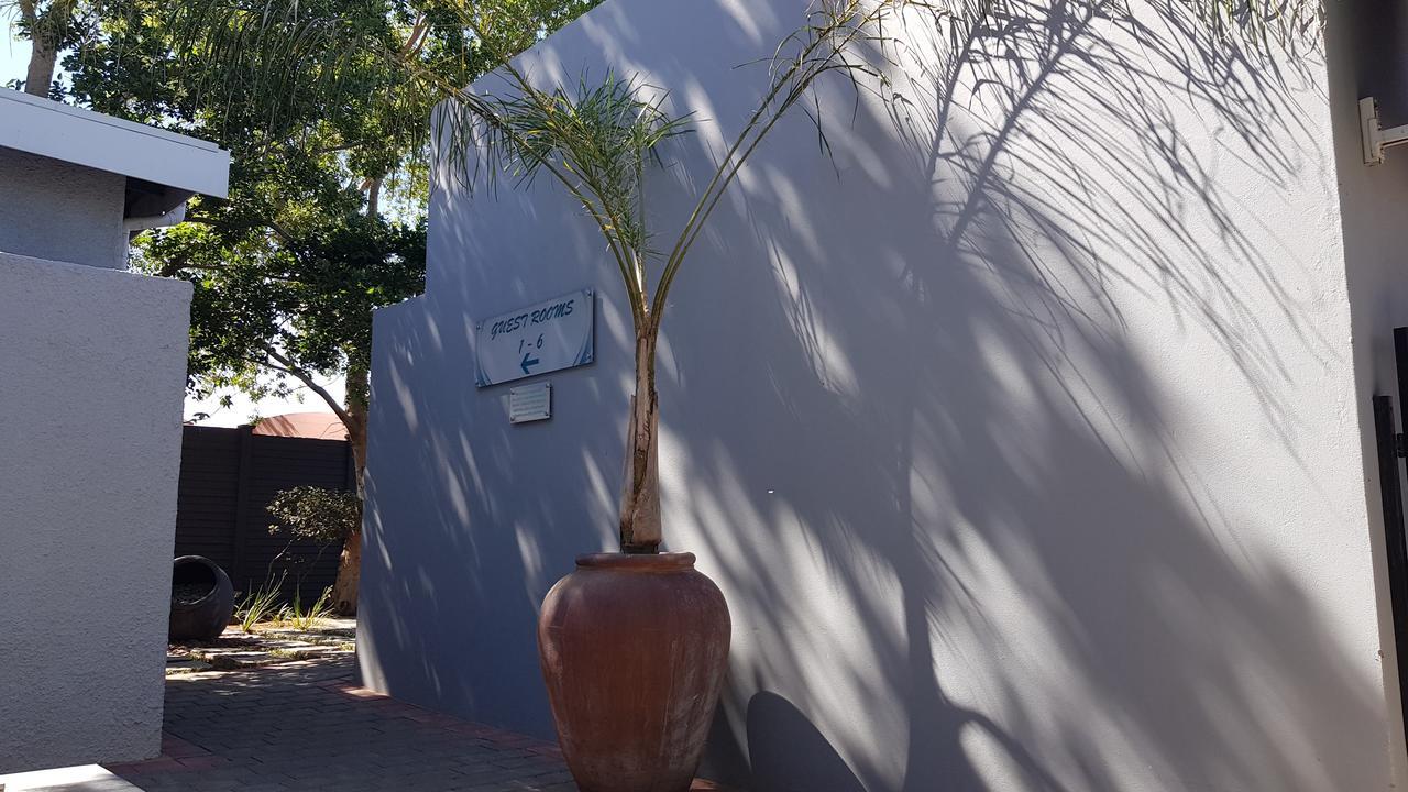 Touching Senses Garden Cottages Μπλουμφοντέιν Εξωτερικό φωτογραφία