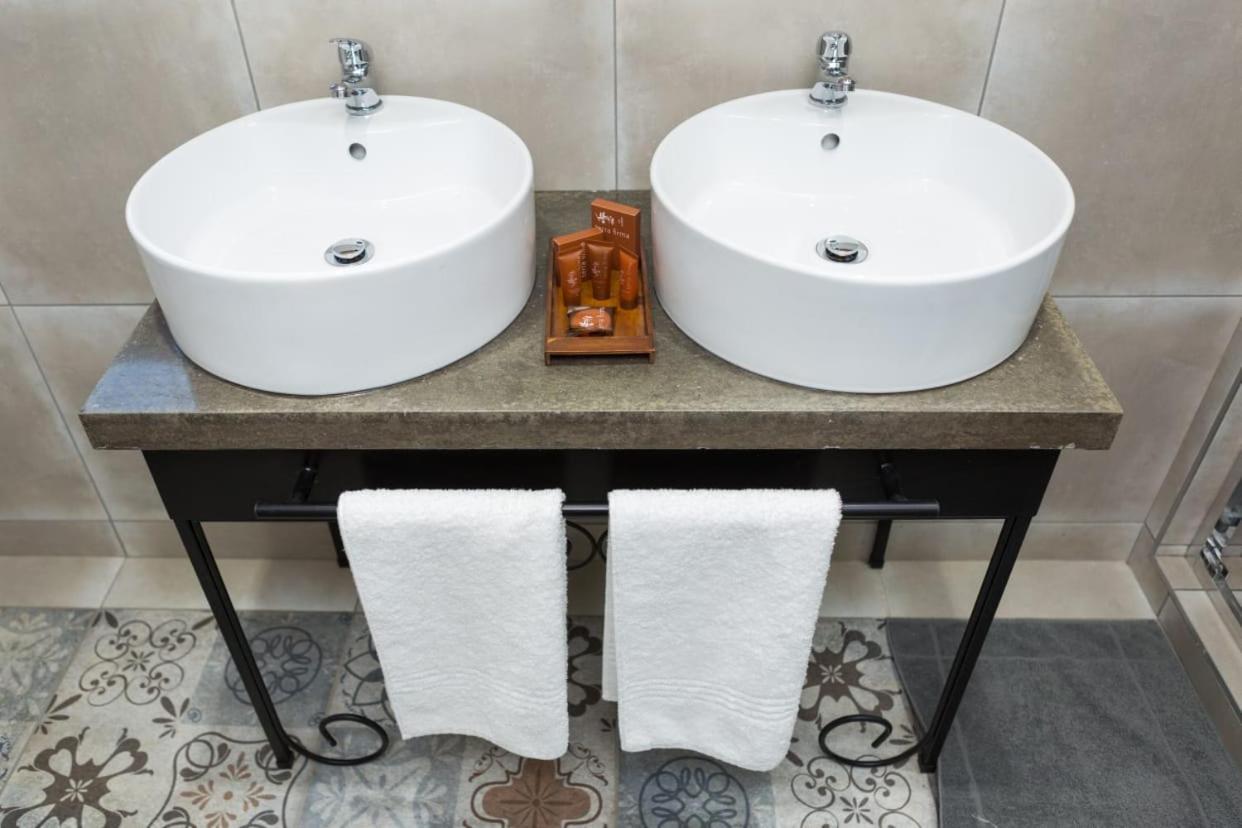 Touching Senses Garden Cottages Μπλουμφοντέιν Εξωτερικό φωτογραφία